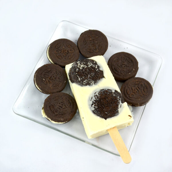 Paleta de Crema con galleta Oreo