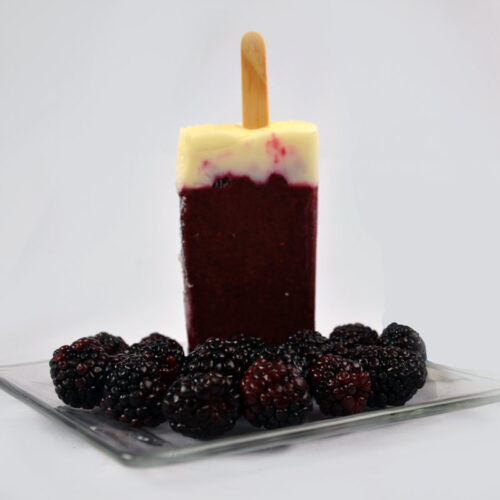 Paleta de Zarzamora con yogurt